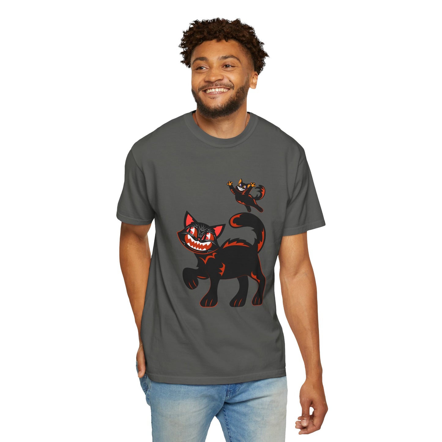 Vintage Playful Halloween Cats T-shirt