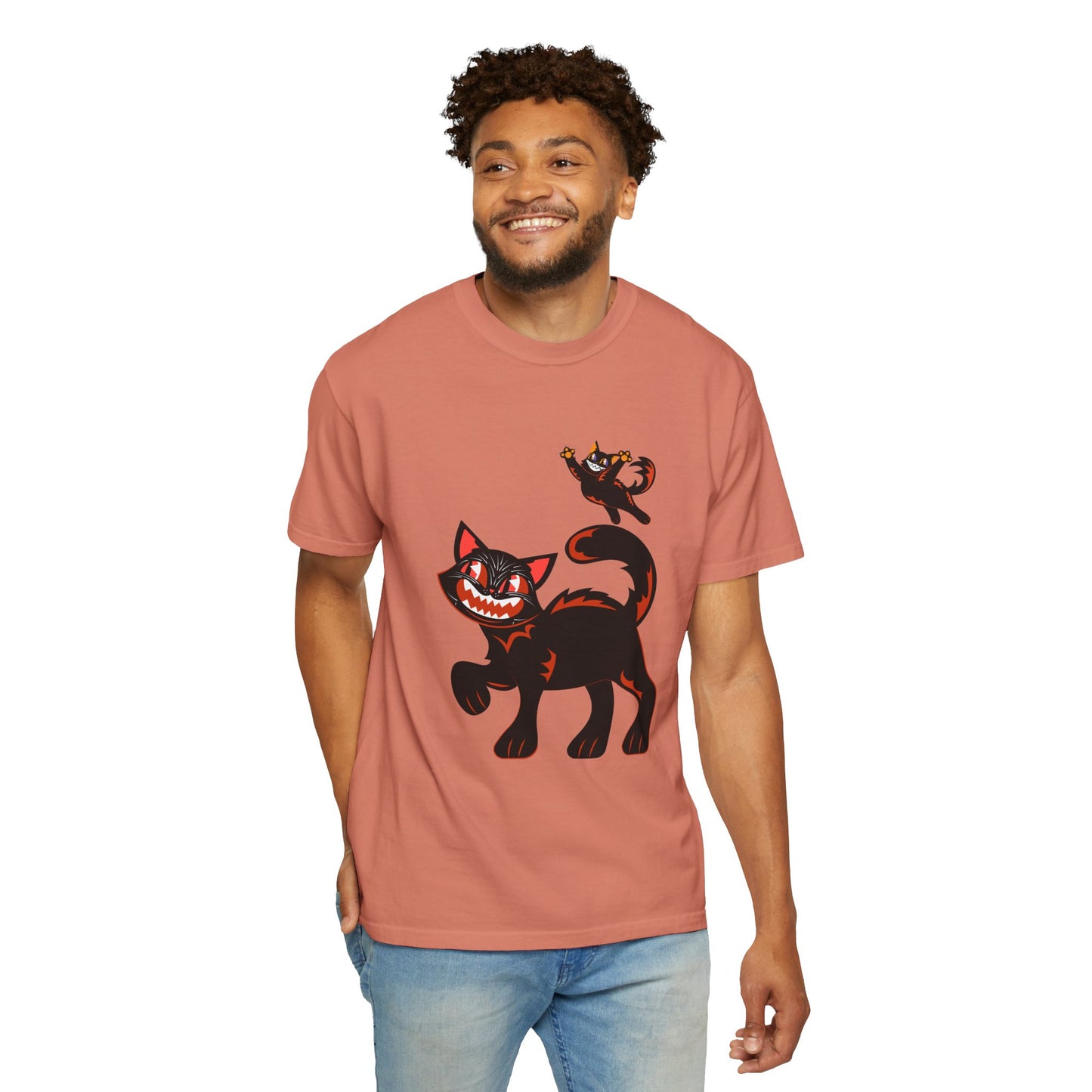 Vintage Playful Halloween Cats T-shirt