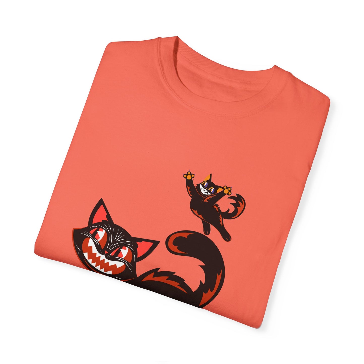 Vintage Playful Halloween Cats T-shirt