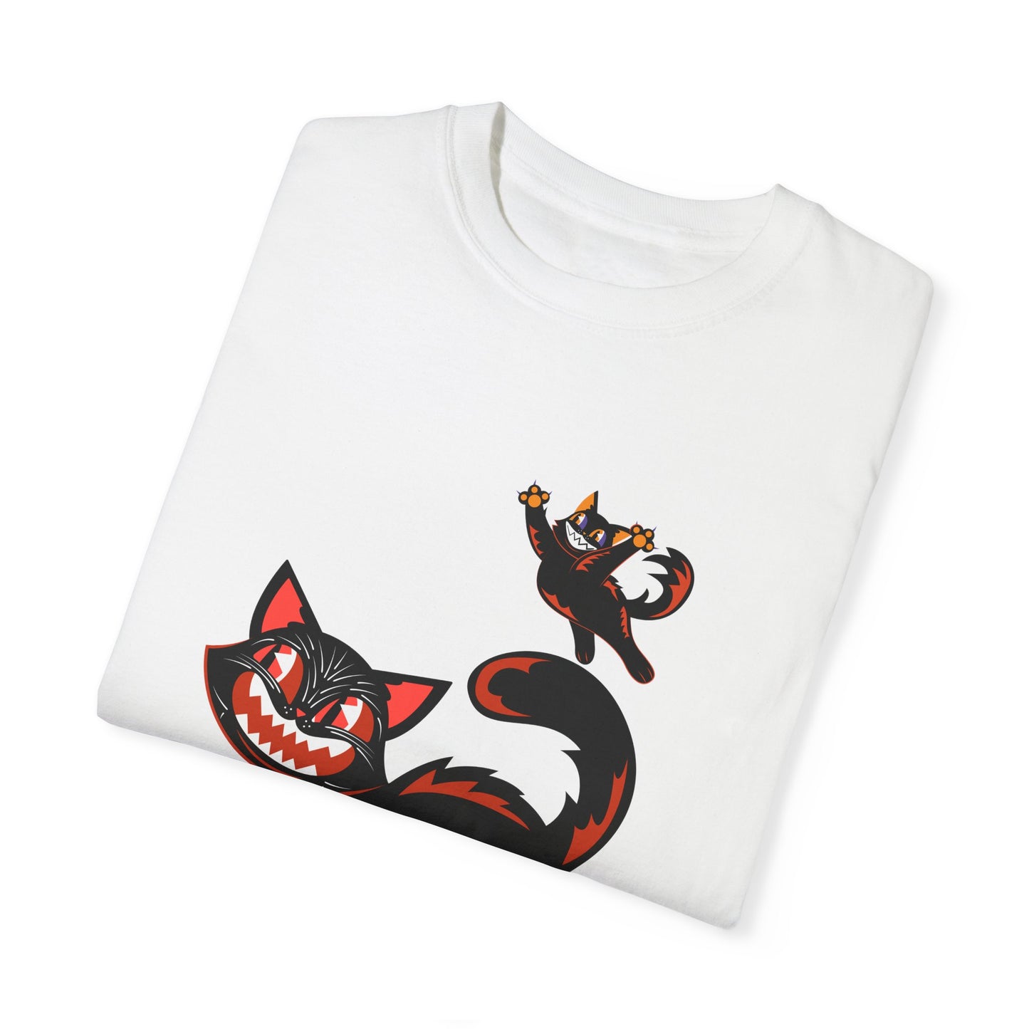 Vintage Playful Halloween Cats T-shirt