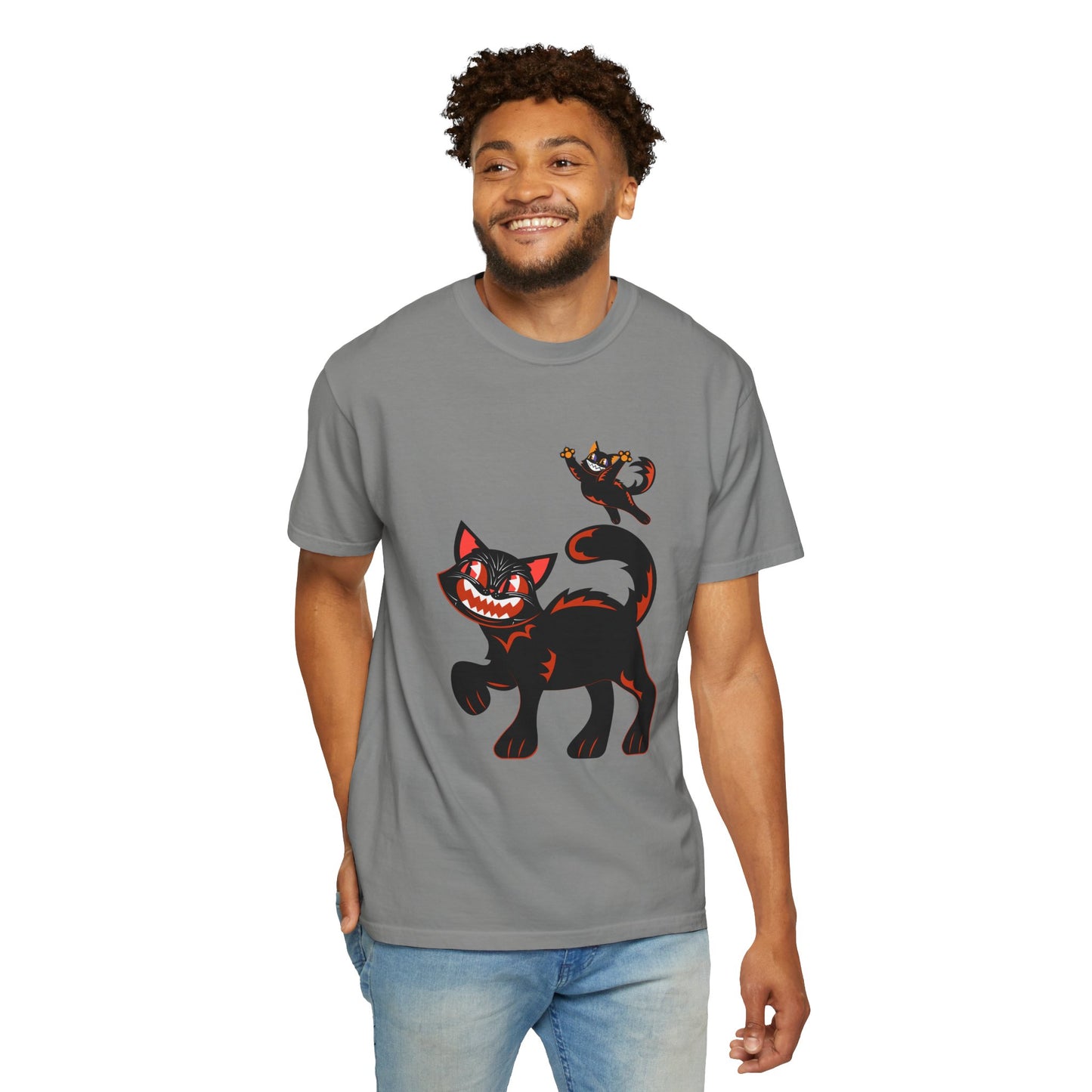 Vintage Playful Halloween Cats T-shirt